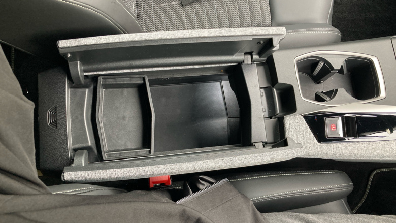 Peugeot 5008 1.2 Hybrid 136 GT 5dr e-DSC6 Petrol Estate